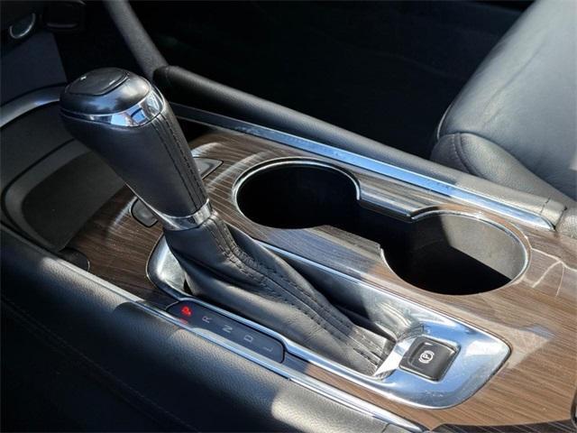 used 2019 Chevrolet Malibu car, priced at $22,712