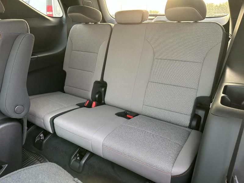 new 2026 Chevrolet Traverse car, priced at $42,090