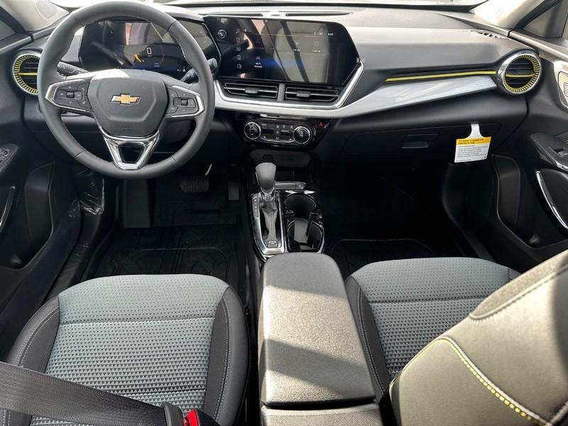 new 2026 Chevrolet Trax car, priced at $25,400
