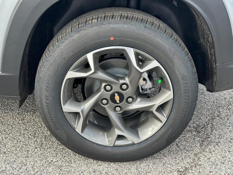 new 2026 Chevrolet Trax car, priced at $25,400