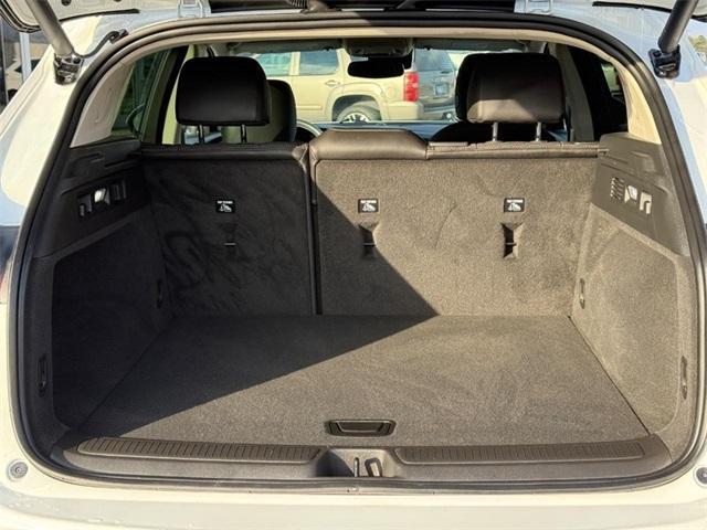 used 2023 Buick Envision car, priced at $29,500