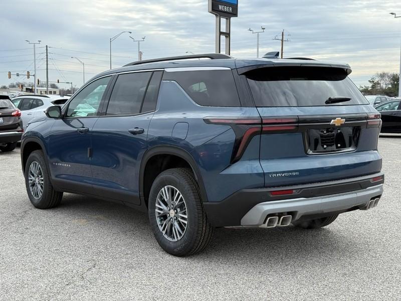 new 2026 Chevrolet Traverse car, priced at $36,970