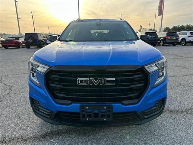 used 2024 GMC Terrain car, priced at $27,212