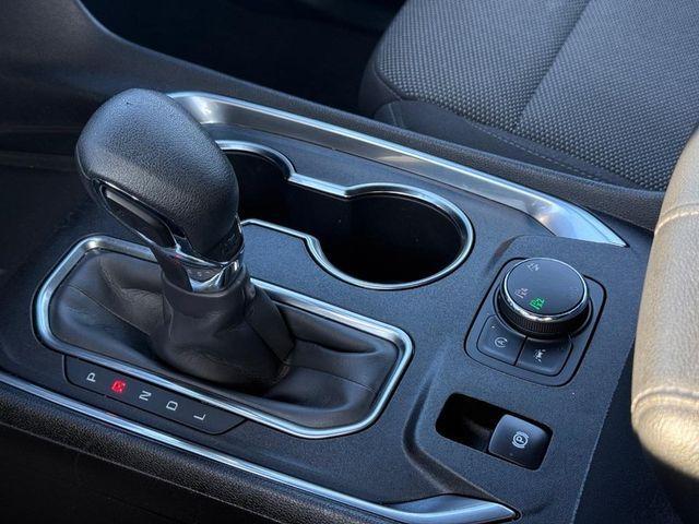 used 2023 Chevrolet Traverse car, priced at $34,412