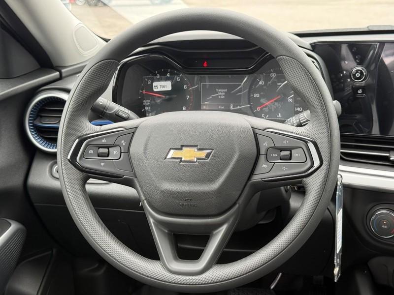 new 2026 Chevrolet Trax car, priced at $22,888