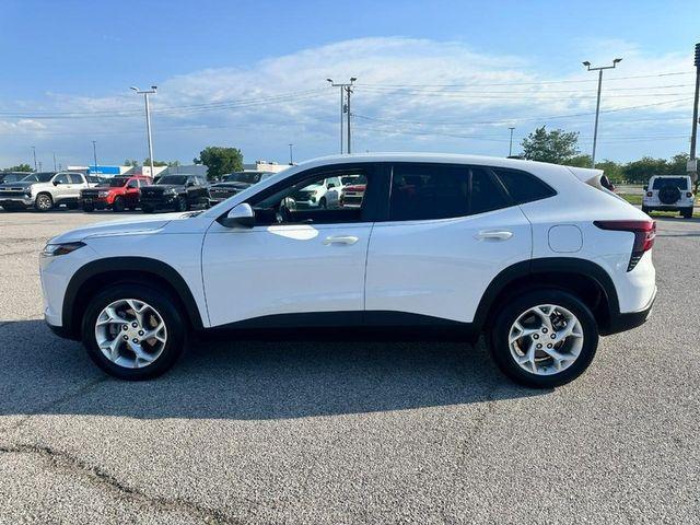 used 2025 Chevrolet Trax car, priced at $22,412