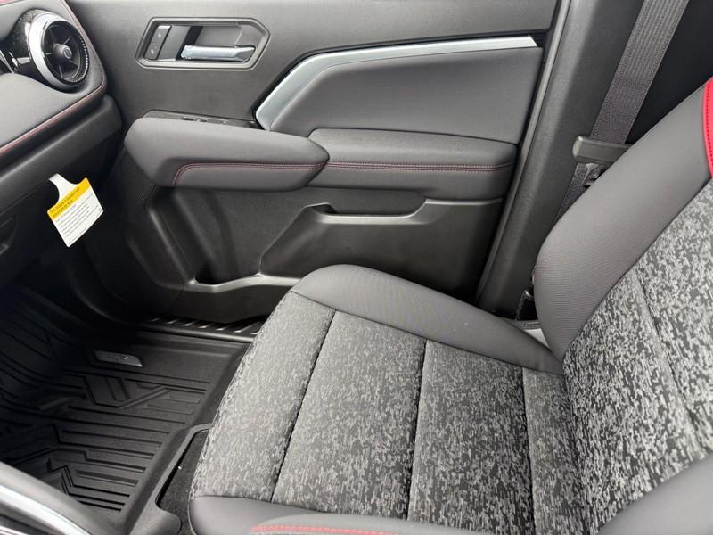 new 2026 Chevrolet Colorado car, priced at $43,535