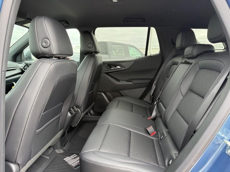 new 2026 Chevrolet Equinox car, priced at $30,555