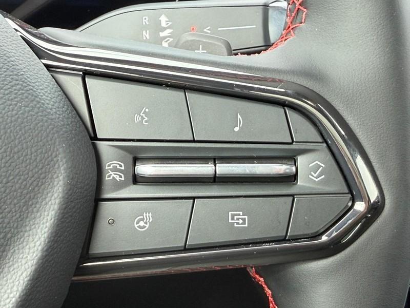 new 2026 Chevrolet Traverse car, priced at $54,070