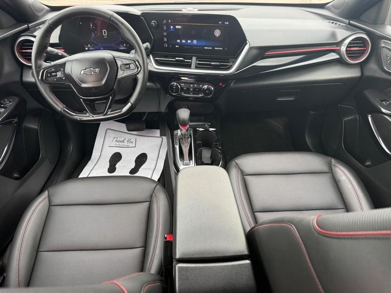 used 2024 Chevrolet Trax car, priced at $22,812