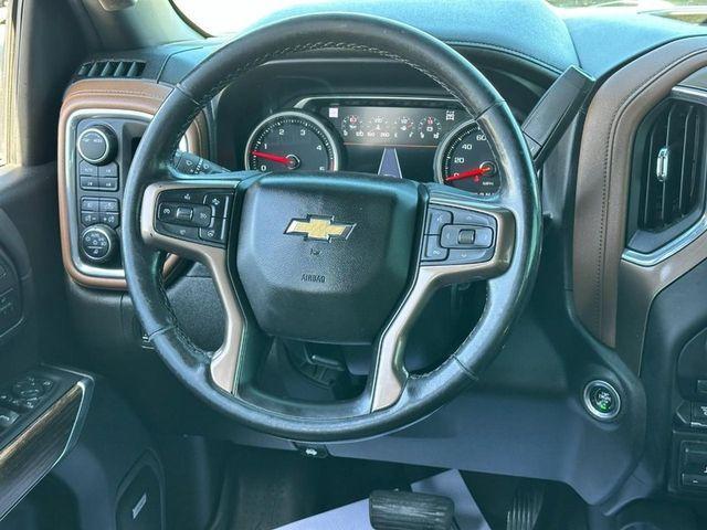 used 2022 Chevrolet Silverado 2500 car, priced at $56,612