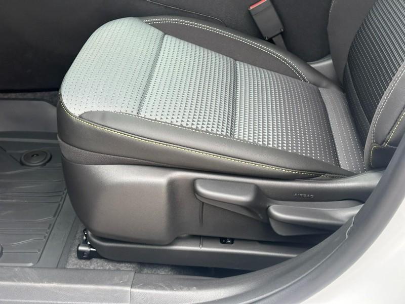 new 2026 Chevrolet Trax car, priced at $25,400