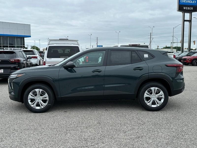 new 2026 Chevrolet Trax car, priced at $22,510