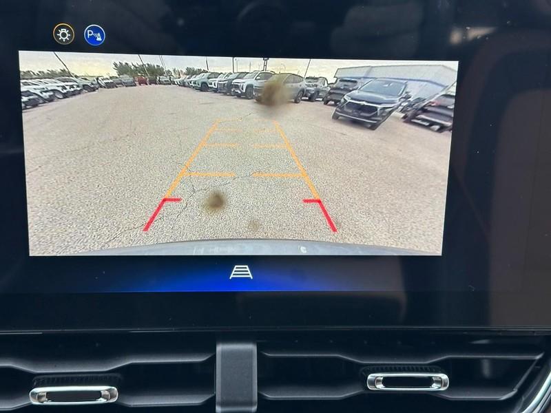 new 2026 Chevrolet Equinox car, priced at $32,720