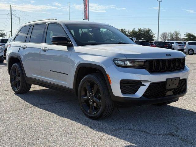 used 2024 Jeep Grand Cherokee car, priced at $36,912