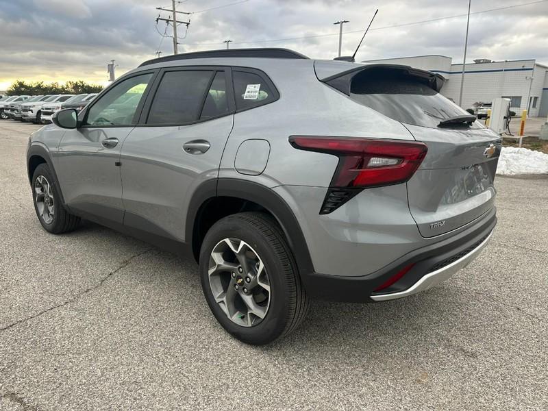 new 2026 Chevrolet Trax car, priced at $23,605