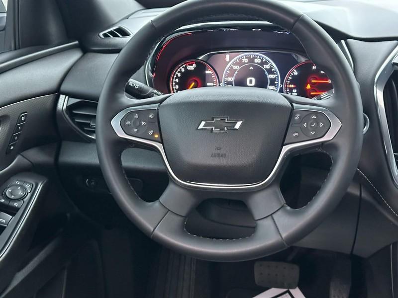 used 2023 Chevrolet Traverse car, priced at $39,412