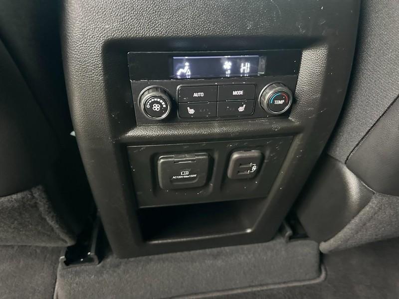 used 2023 Chevrolet Traverse car, priced at $39,412