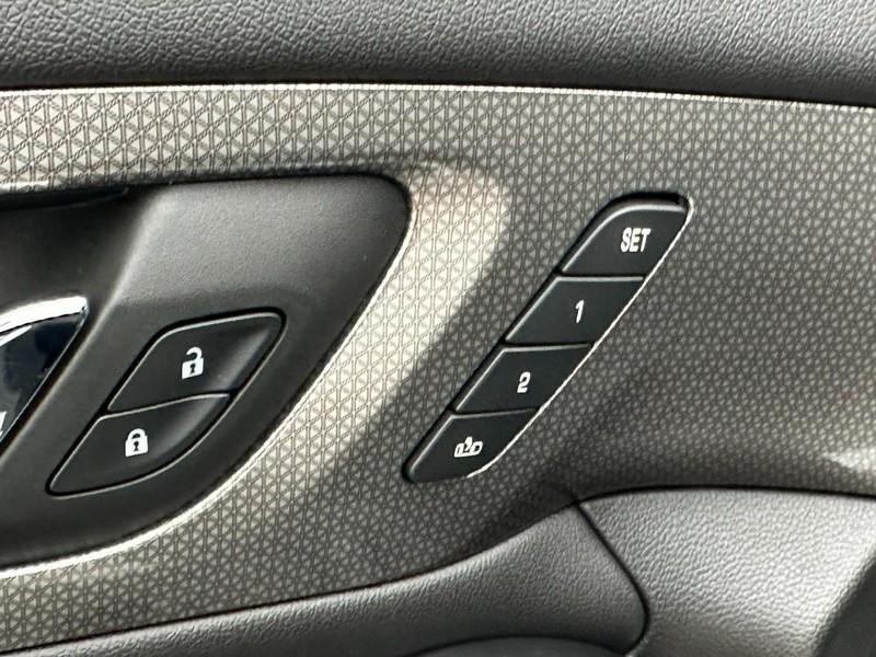 used 2023 Chevrolet Traverse car, priced at $39,412