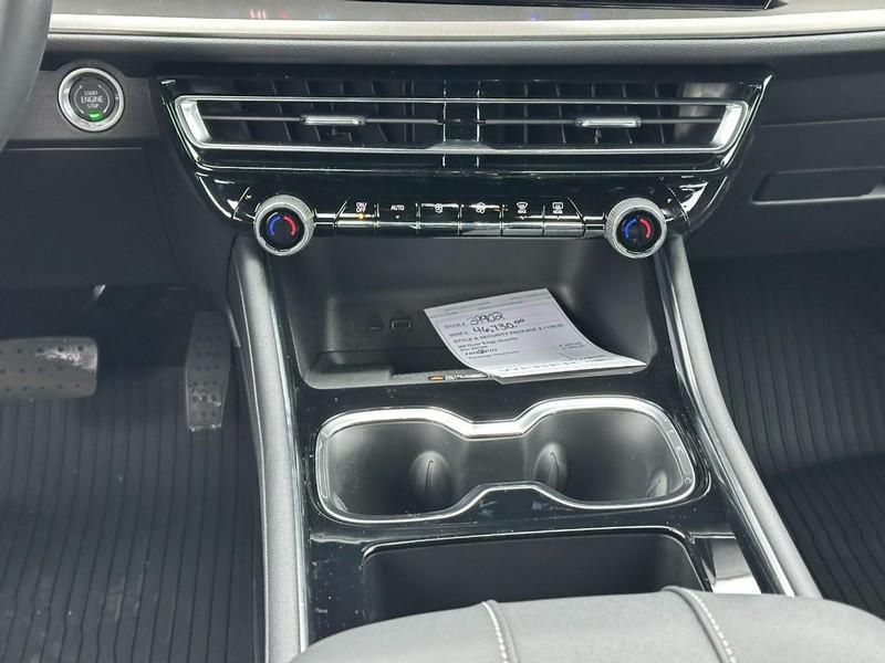 new 2026 Chevrolet Traverse car, priced at $41,480