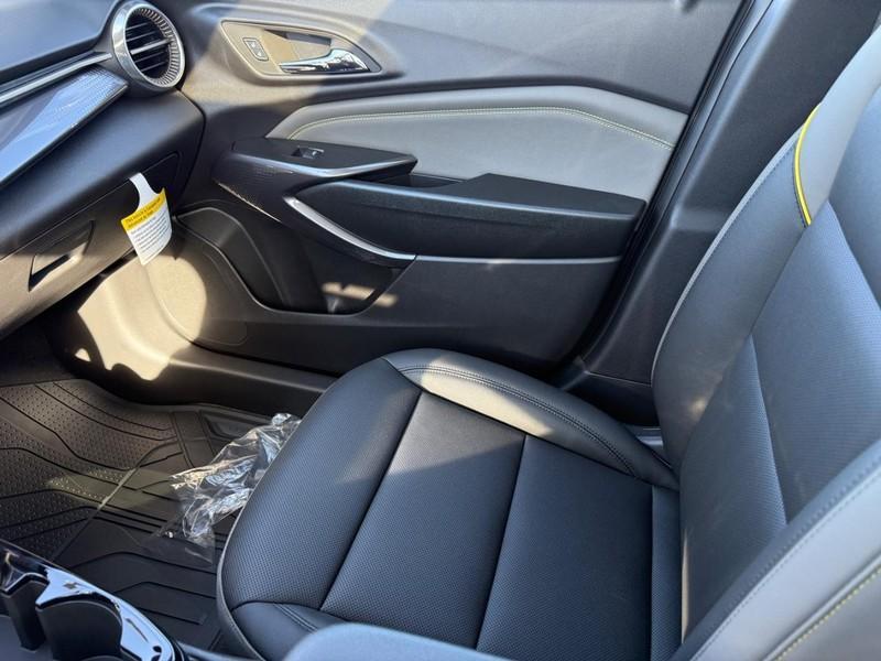 new 2026 Chevrolet Trax car, priced at $26,900