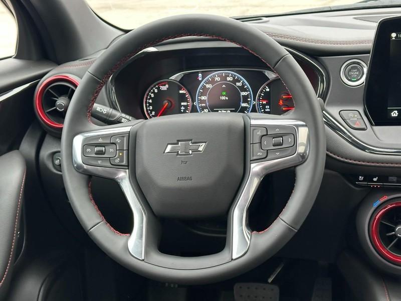new 2025 Chevrolet Blazer car, priced at $45,410