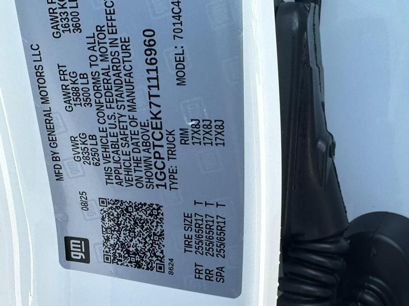 new 2026 Chevrolet Colorado car, priced at $38,630