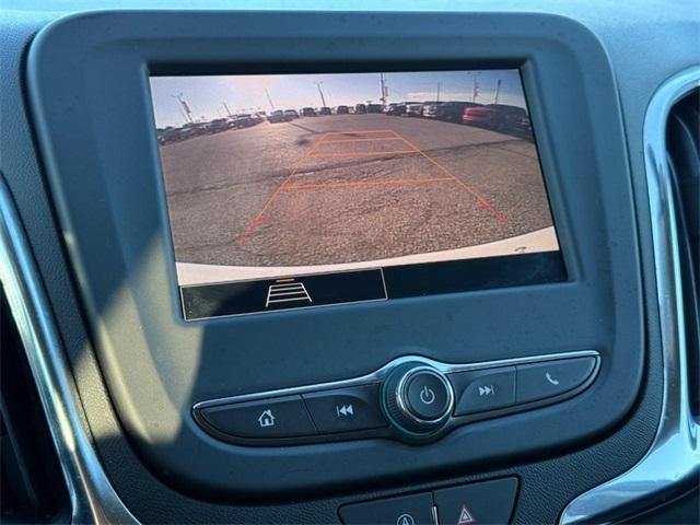 used 2024 Chevrolet Equinox car, priced at $25,812