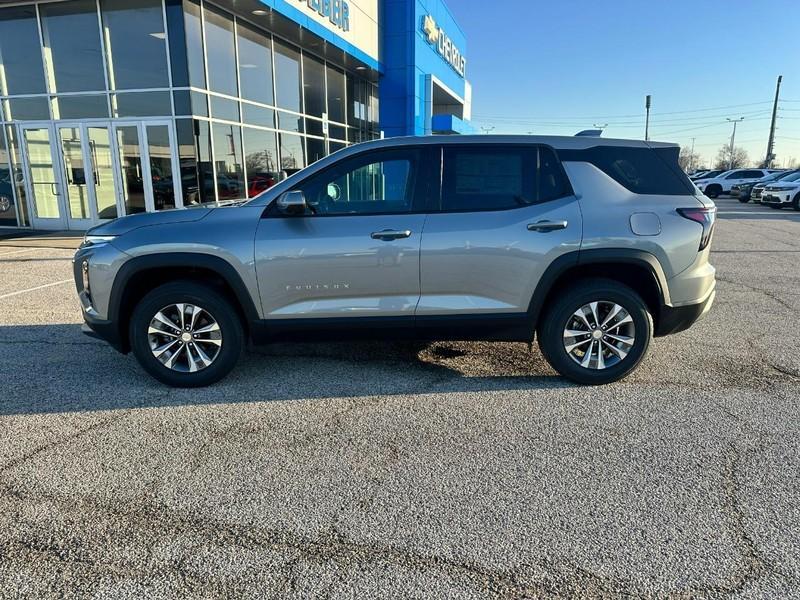 new 2026 Chevrolet Equinox car, priced at $30,555