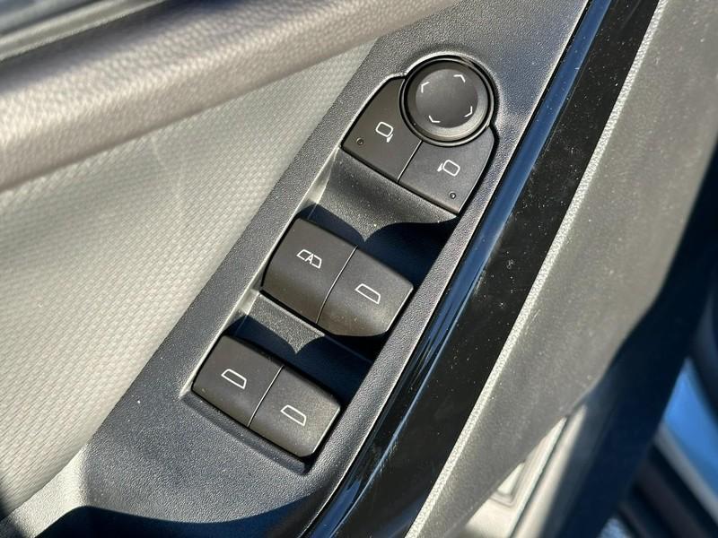 new 2026 Chevrolet Equinox car, priced at $30,555