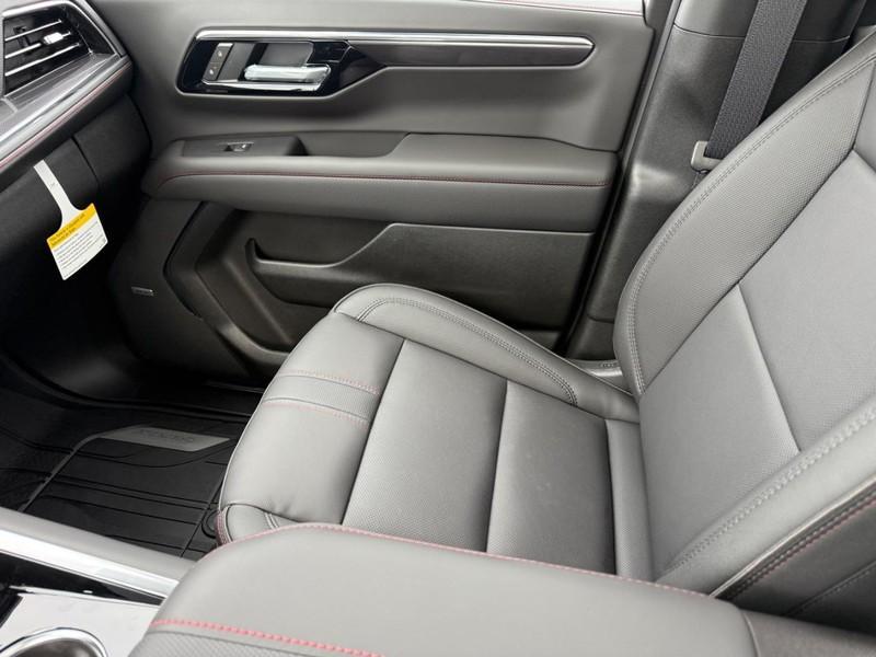 new 2026 Chevrolet Suburban car, priced at $78,220