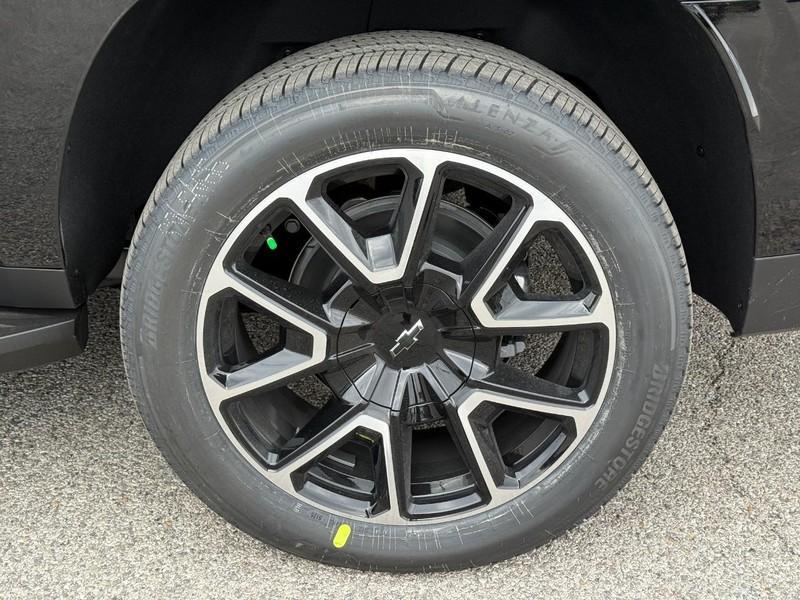 new 2026 Chevrolet Suburban car, priced at $78,220