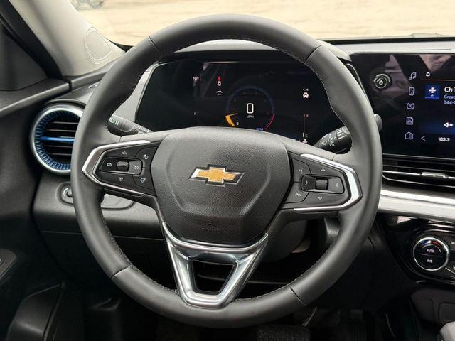 used 2025 Chevrolet Trax car, priced at $24,000