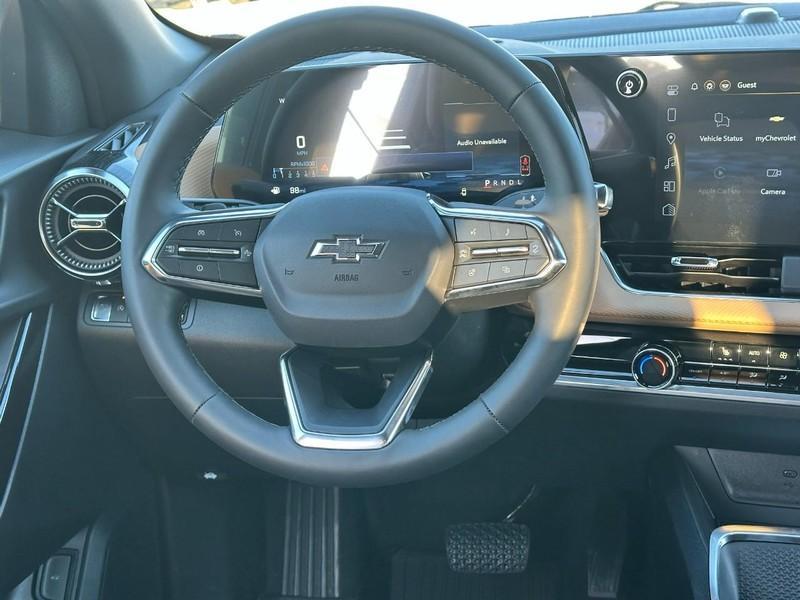 new 2026 Chevrolet Equinox car, priced at $32,420