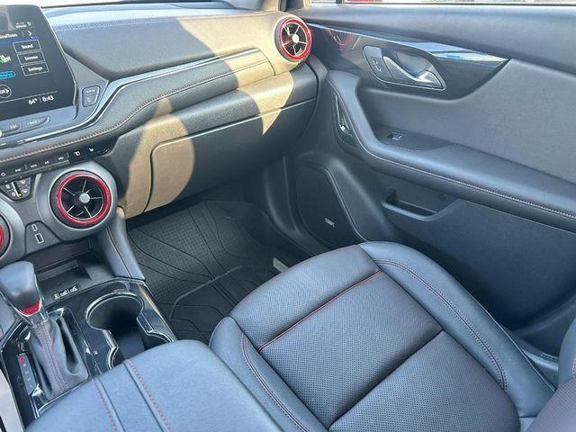 used 2025 Chevrolet Blazer car, priced at $34,412