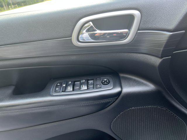 used 2020 Jeep Grand Cherokee car, priced at $25,500