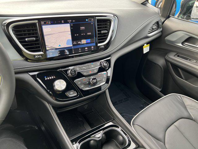 new 2026 Chrysler Pacifica car, priced at $53,425