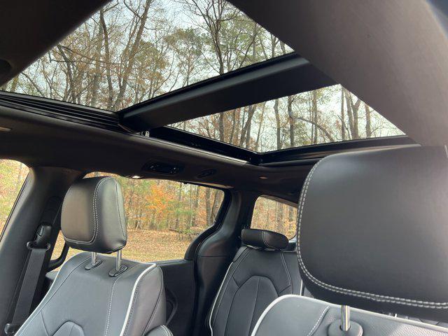 new 2026 Chrysler Pacifica car, priced at $53,425