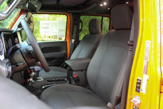 new 2025 Jeep Gladiator car, priced at $51,702