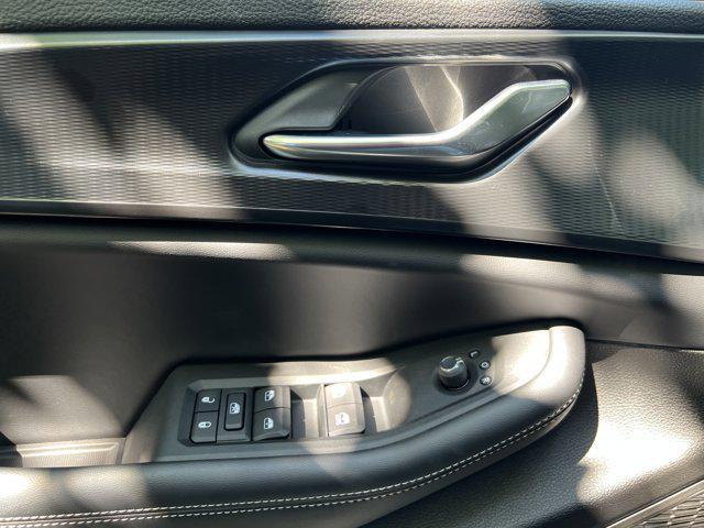 new 2025 Jeep Grand Cherokee L car, priced at $45,120