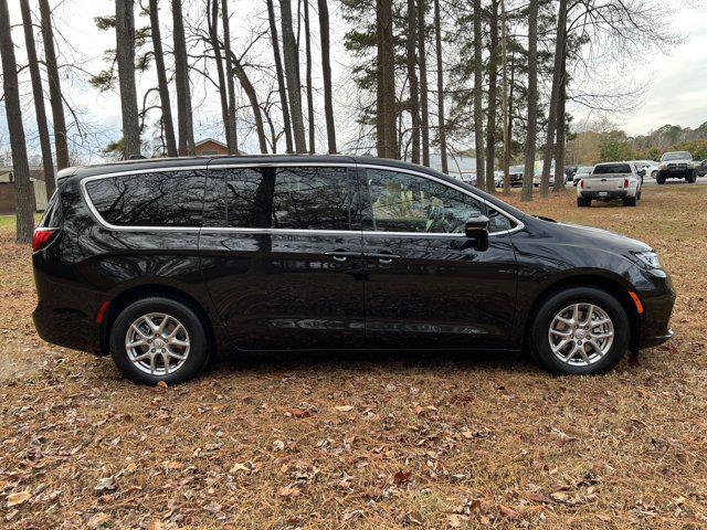 new 2026 Chrysler Pacifica car, priced at $46,920