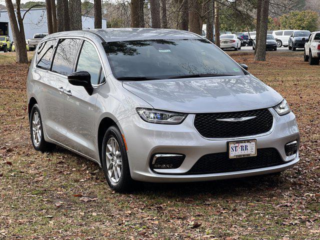 new 2026 Chrysler Pacifica car, priced at $47,415