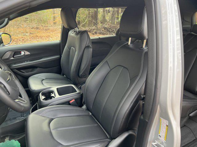new 2026 Chrysler Pacifica car, priced at $47,415
