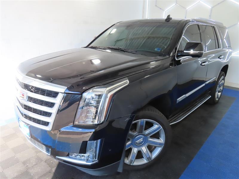used 2020 Cadillac Escalade car, priced at $31,995