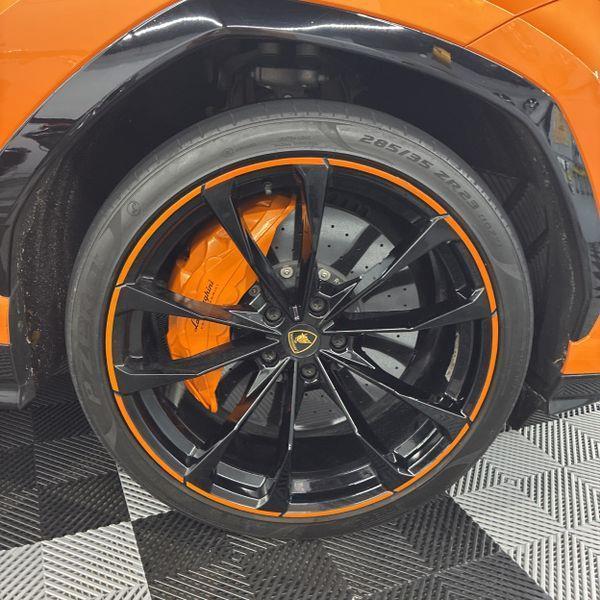 used 2021 Lamborghini Urus car, priced at $194,950