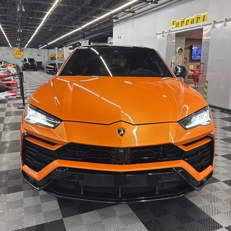 used 2021 Lamborghini Urus car, priced at $194,950