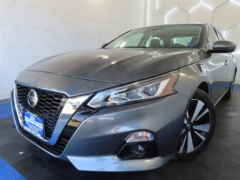used 2022 Nissan Altima car, priced at $21,495