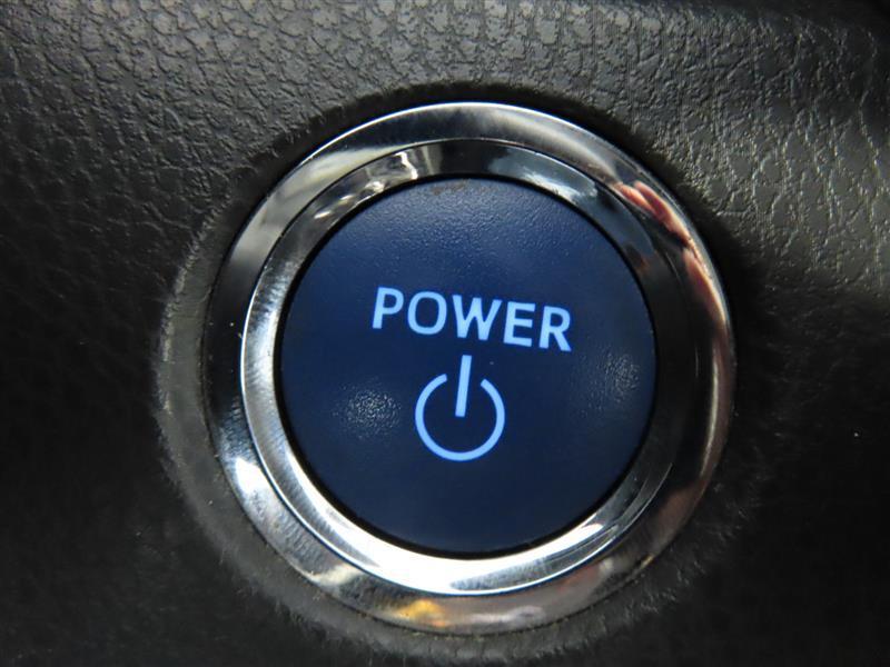 used 2020 Toyota Camry Hybrid car, priced at $18,995