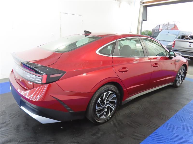 used 2026 Hyundai Sonata Hybrid car, priced at $24,695