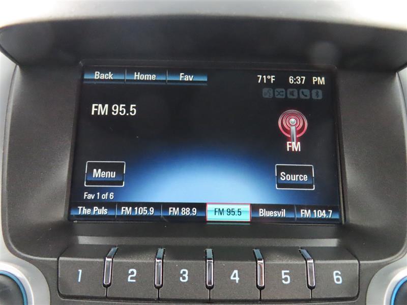 used 2016 Chevrolet Equinox car, priced at $10,495
